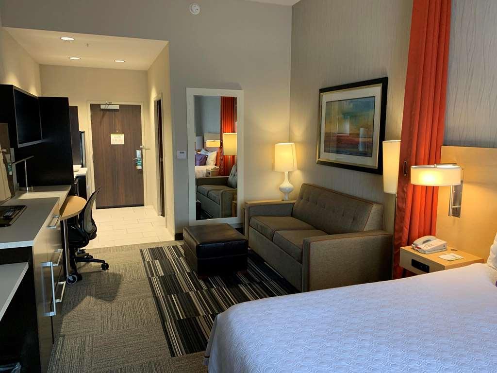 Home2 Suites By Hilton Fort Smith Room photo